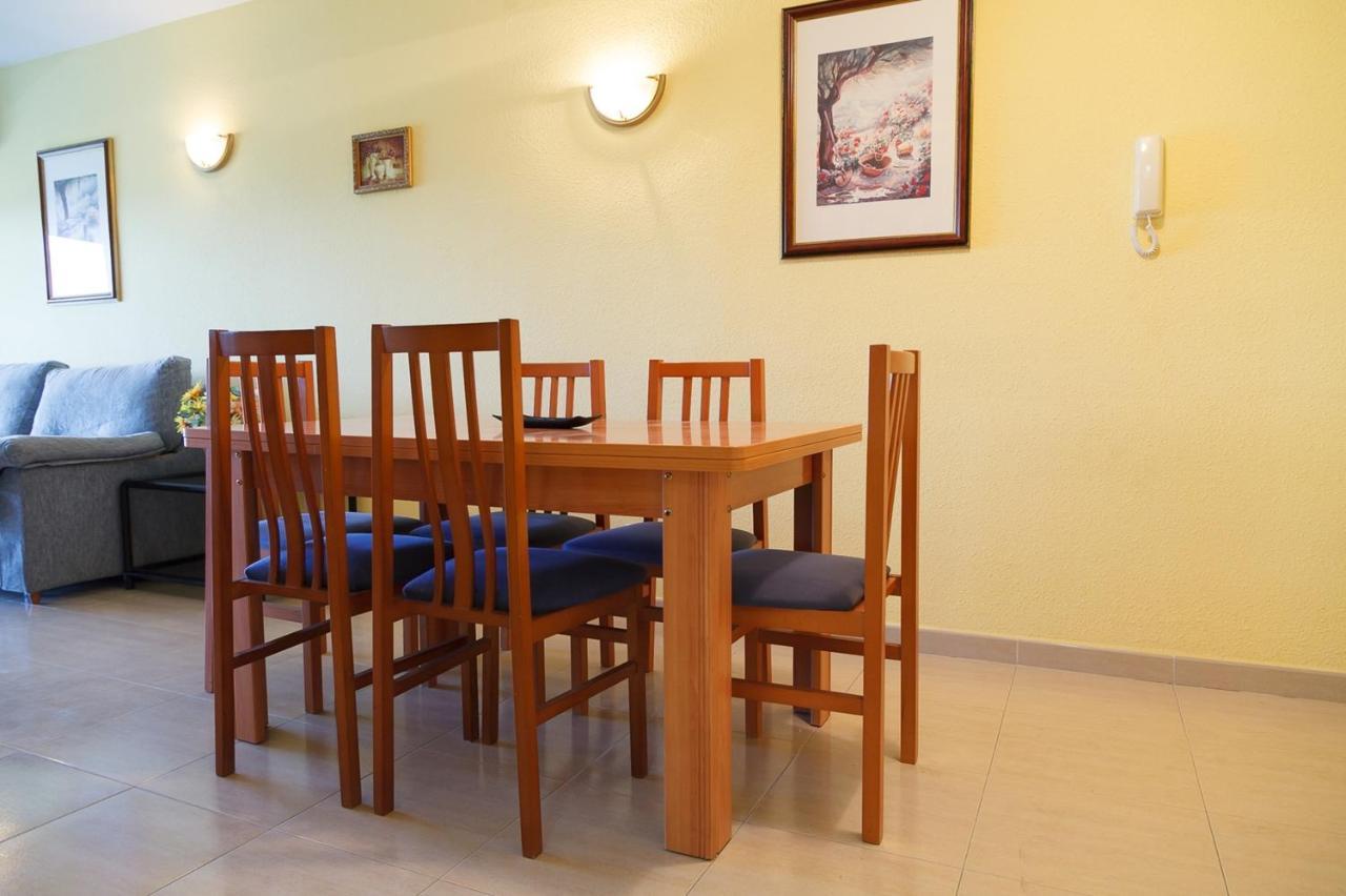 Uhc Village Park Apartments Salou Eksteriør billede