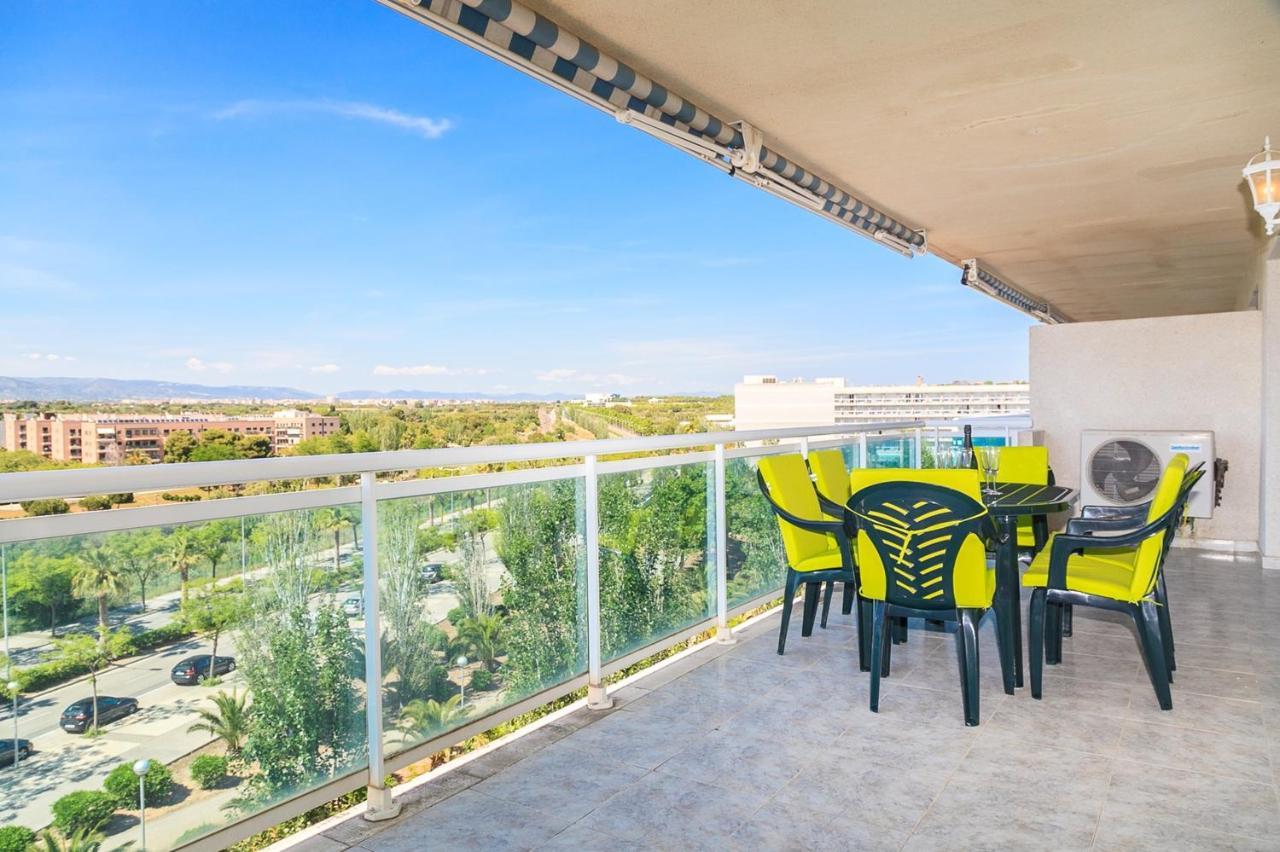 Uhc Village Park Apartments Salou Eksteriør billede