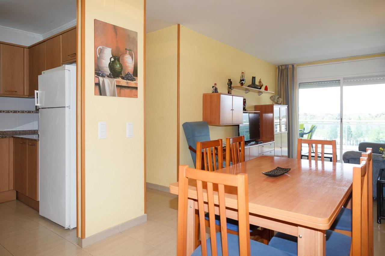 Uhc Village Park Apartments Salou Eksteriør billede