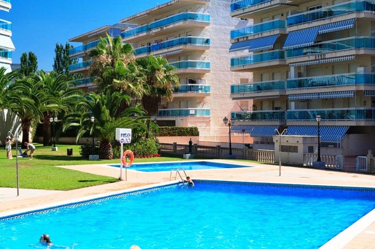 Uhc Village Park Apartments Salou Eksteriør billede