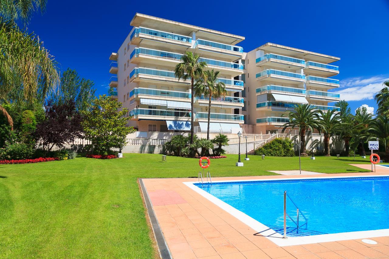 Uhc Village Park Apartments Salou Eksteriør billede